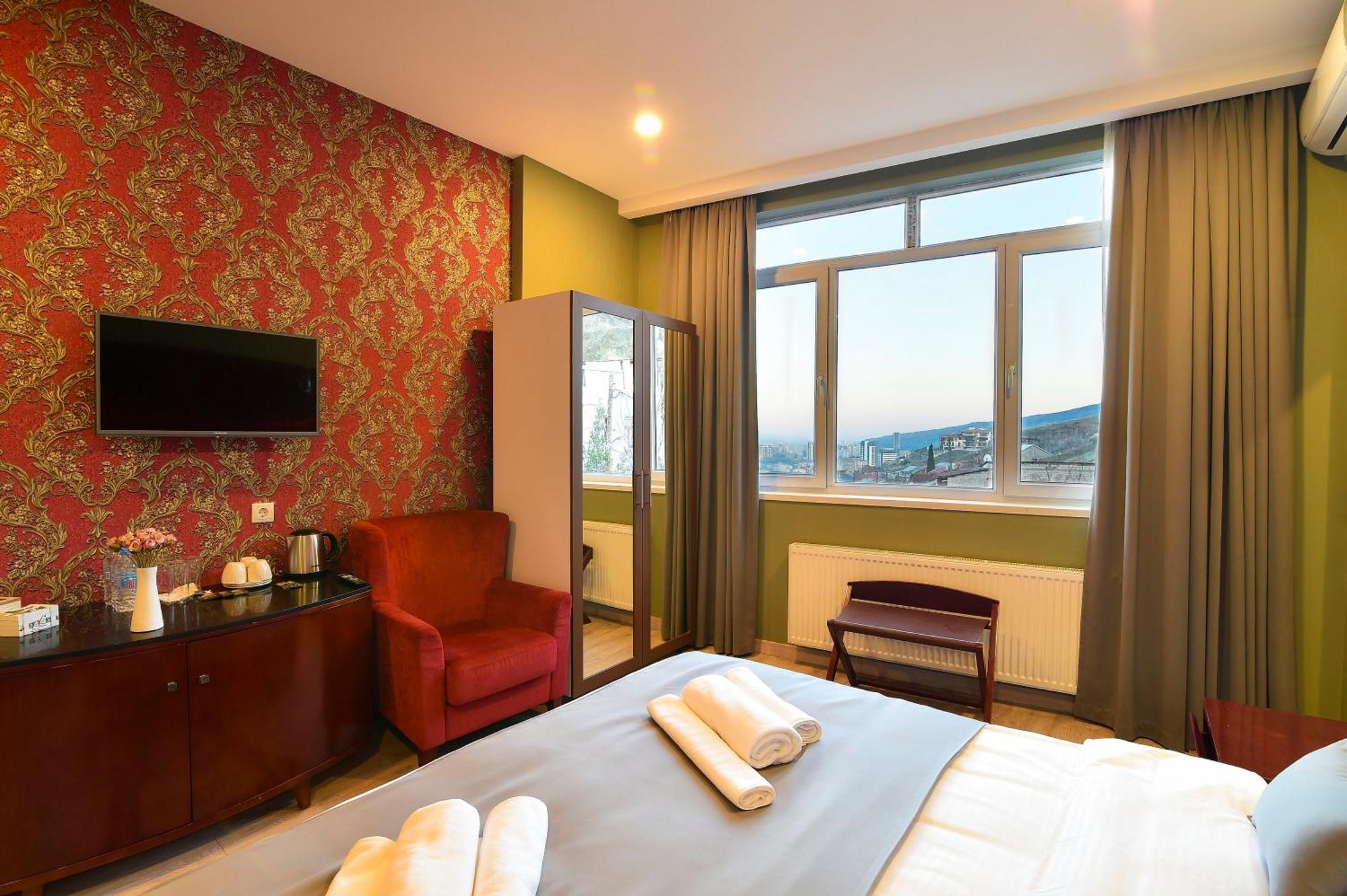 Kraveli Hotel Tbilisi Eksteriør bilde