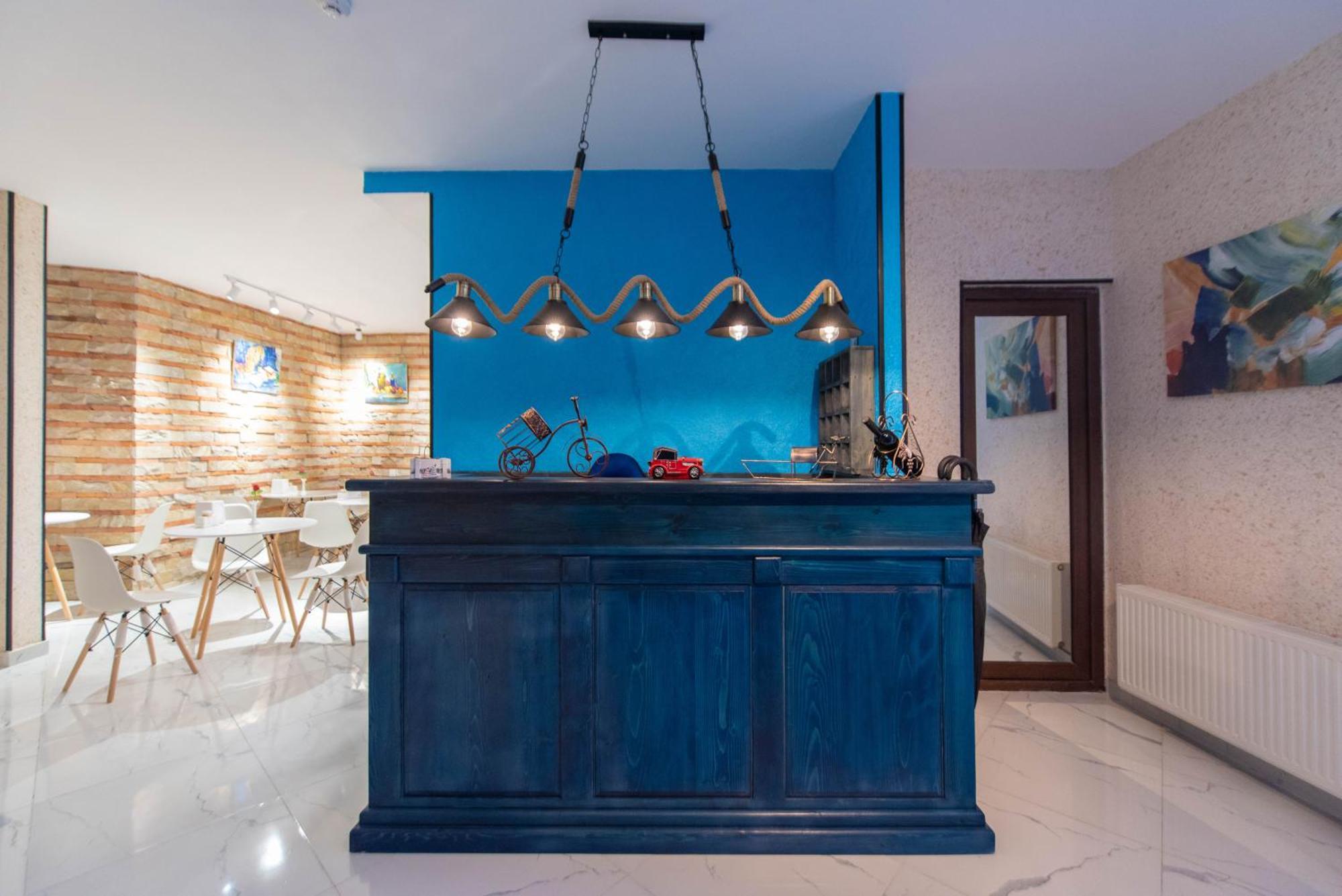 Kraveli Hotel Tbilisi Eksteriør bilde