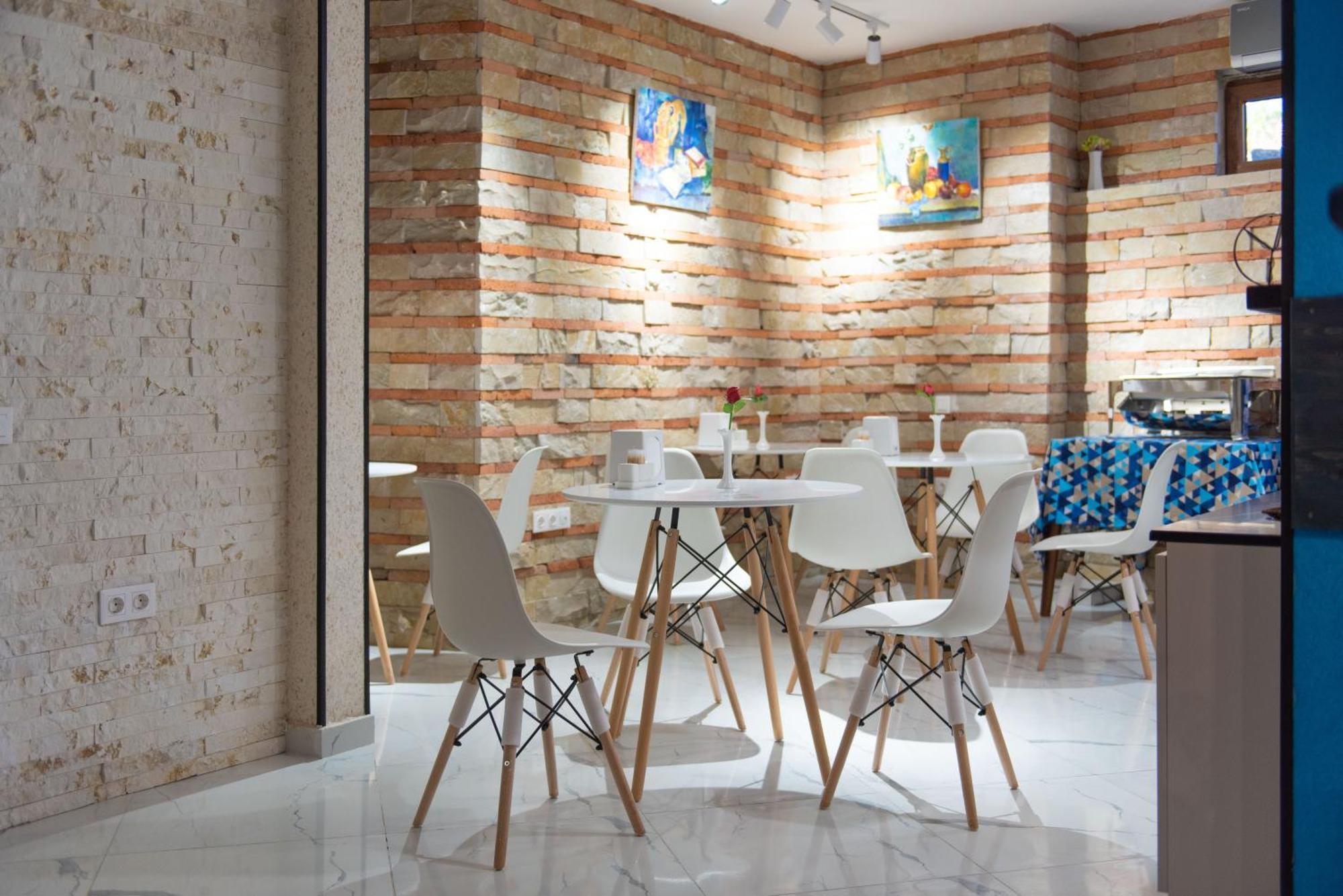 Kraveli Hotel Tbilisi Eksteriør bilde